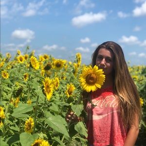 Meet your Posher, Skylar